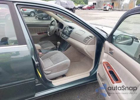 2006 Toyota Camry Le из США, поврежденный, VIN JTDBE30K663053256